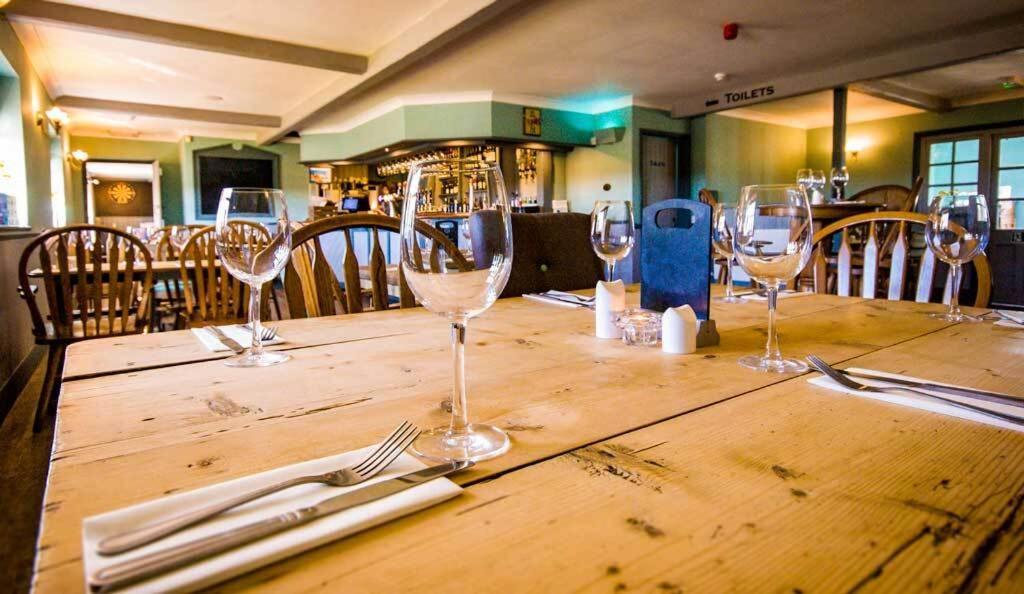 The Chequers Inn Rookley Eksteriør bilde